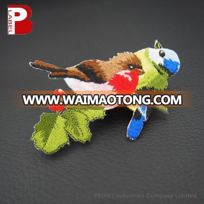 Applique embroidery iron on birds for clothing